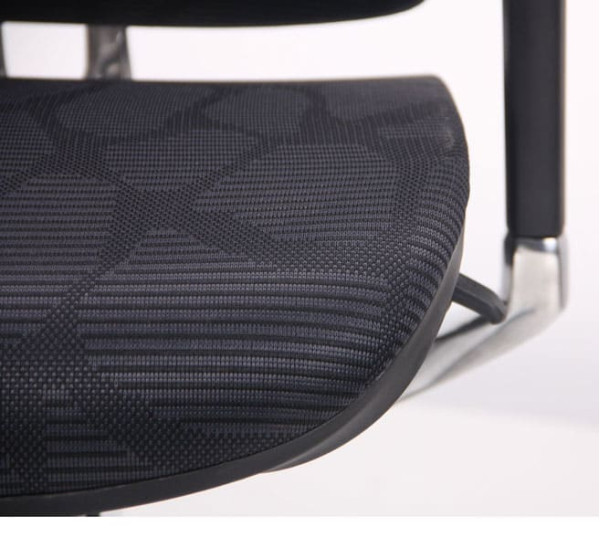 Крісло АМФ Crystal Alum Black Mesh-6