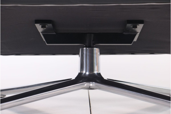 Кресло AMF Lorenzo Black-12