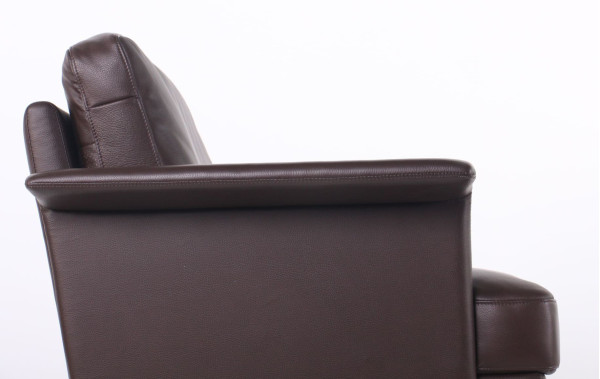 Кресло AMF Lorenzo Brown-15