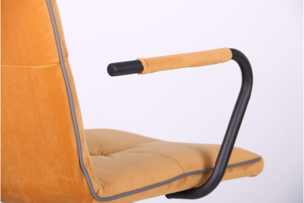 Стул поворотный AMF Stinger honey gold-7