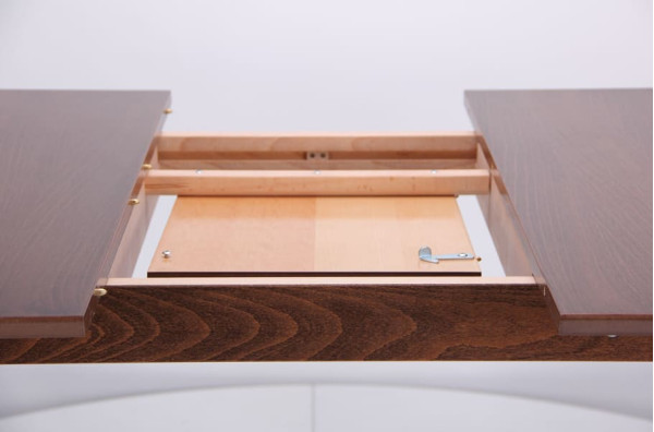 Розкладний обідній стіл AMF Віндзор Горіх світлий МДФ-8