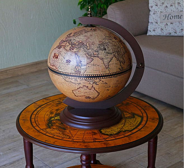 Глобус бар настольный 33002N Зодиак-3