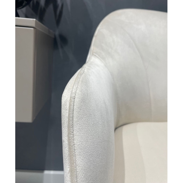 Стілець Impulse Lola Молочний Велюр-7