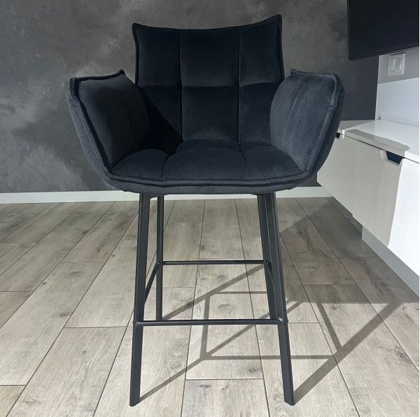 Напівбарний стілець Impulse Plus Daniel Чорний-1