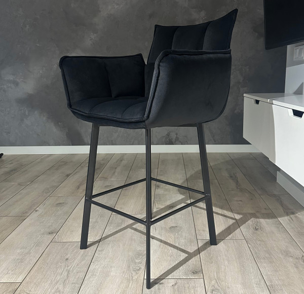 Напівбарний стілець Impulse Plus Daniel Чорний-2