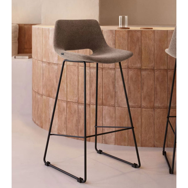 Барний стілець La Forma ZAHARA C0600003JJ11 Коричнева тканина-0