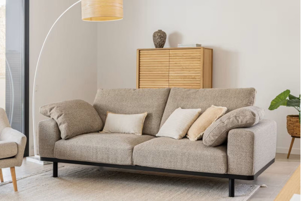 Диван 3-местный с подушками La Forma NOA S708GC12 Бежевый-1