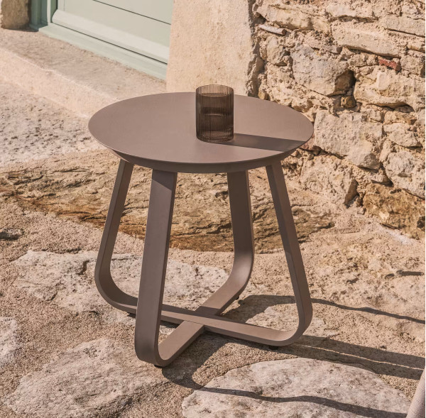 Садовый журнальный столик La Forma Tamaris O00663RR12 Бежевый Ø 48 см-0