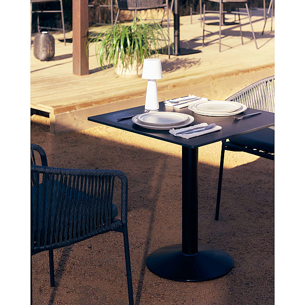 Cтіл La Forma DINA T09010HP01 Чорний 68х68 см-1