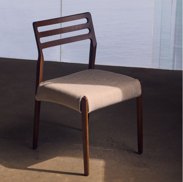 Стілець La Forma Cudia C0100148JD12 Горіх-1