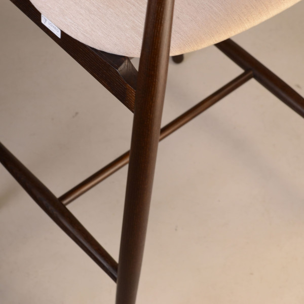 Напівбарний стілець Lovko Mamont semi-soft Темний горіх/superior 02-7