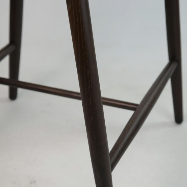 Полубарный стул Lovko Mamont semi-soft Темный орех/Austin 03-12