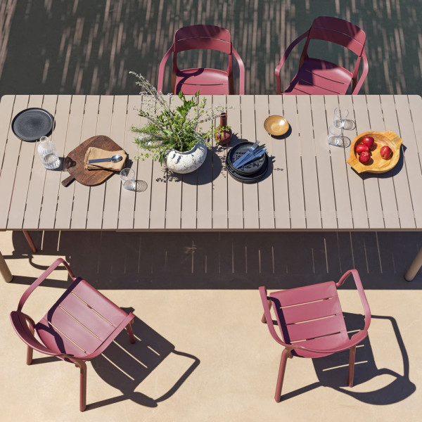 Пластиковый садовый стул Nardi CASSIA ARMCHAIR ANTRACITE-2