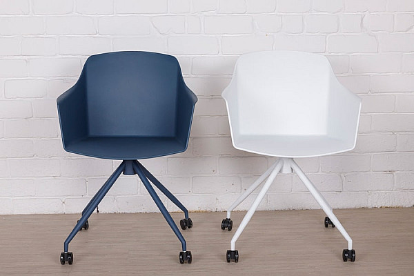 Стілець-крісло Nicolas MAGNOLIA Roll Білий-2