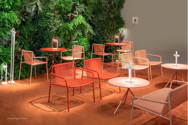 Кресло уличное Pedrali Tribeca Lounge 3669/BI200E Белый-20