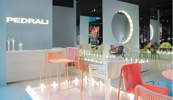 Кресло уличное Pedrali Tribeca Lounge 3669/BI200E Белый-22