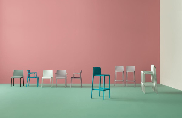 Барний вуличний стілець Pedrali Volt 678/BI Білий-16