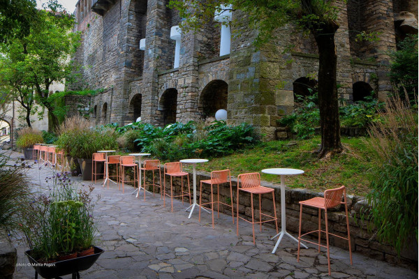 Напівбарний вуличний стілець Pedrali Tribeca 3667/RA100E Рожевий-16