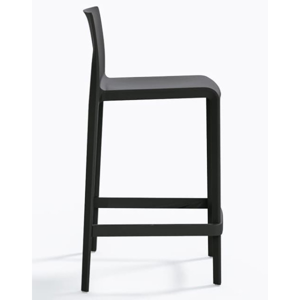 Напівбарний вуличний стілець Pedrali Volt 677/NE Чорний-2