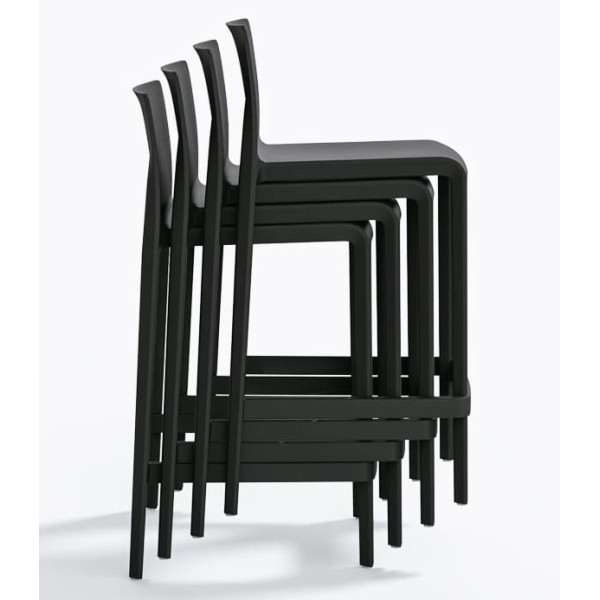 Напівбарний вуличний стілець Pedrali Volt 677/NE Чорний-5