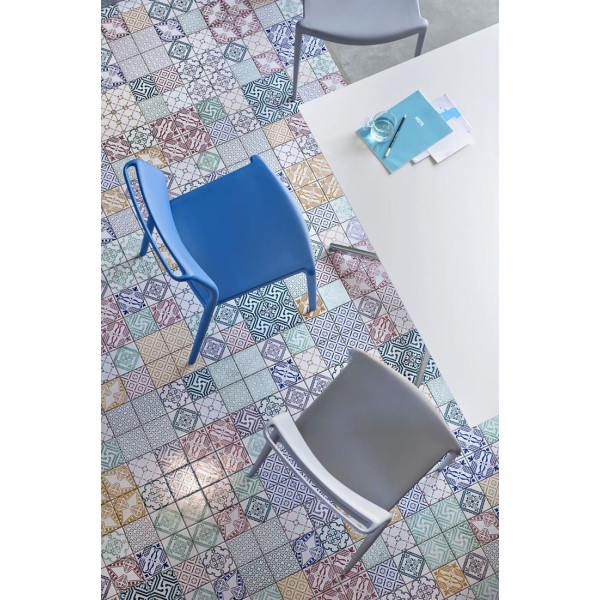 Пластиковий стілець Pedrali Ara 310/BL Синій-10