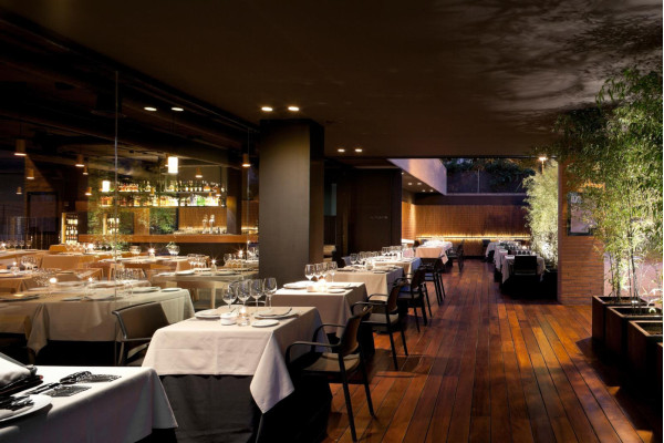 Пластиковый стул Pedrali Ara 315/NE Черный-8