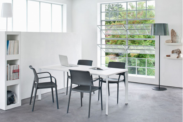 Пластиковый стул Pedrali Ara 315/GA Серый-10