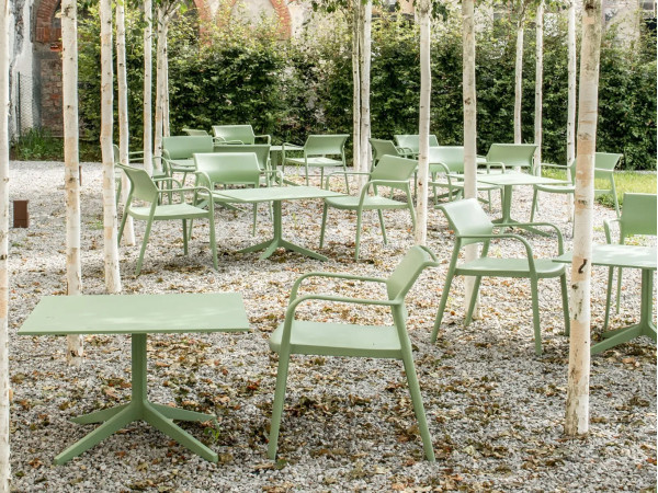 Крісло пластикове Pedrali Ara 316/VS зелене для тераси-11