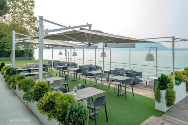 Пластиковый стул Pedrali Dome 260/NE Черный-16