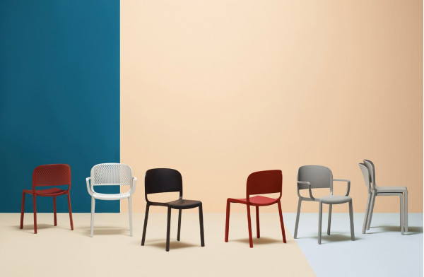 Пластиковий стілець Pedrali Dome 265/NE Чорний-11