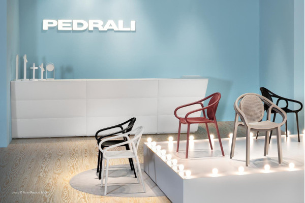 Пластиковий стілець Pedrali REMIND 3735/RO Червоний-21