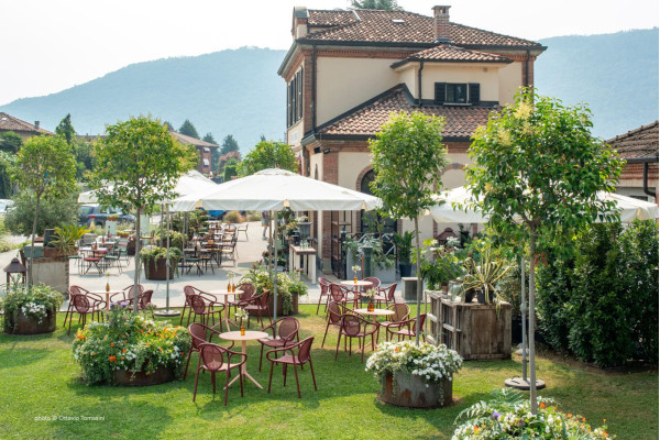 Пластиковий стілець Pedrali REMIND 3735/RO Червоний-10