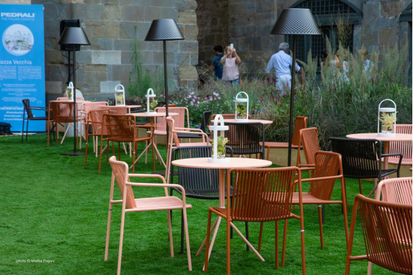 Стілець вуличний Pedrali Tribeca 3660/BI200E Білий-9