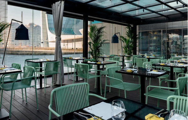 Стул уличный Pedrali Tribeca 3665/RA100E Розовый-29