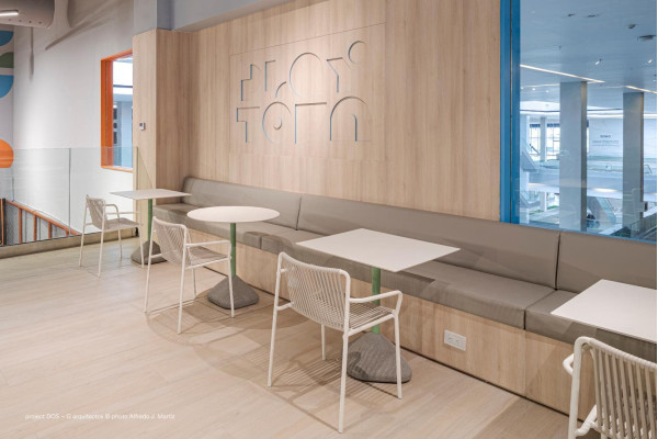 Стілець вуличний Pedrali Tribeca 3665/BI200E Білий-21