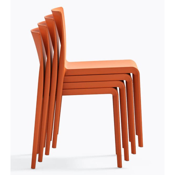 Пластиковий стілець Pedrali Volt 670/AR Помаранчевий-5