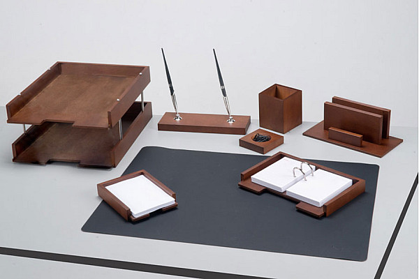 Настольный набор для руководителя Bestar 8 предметов Орех 8274HDX-1