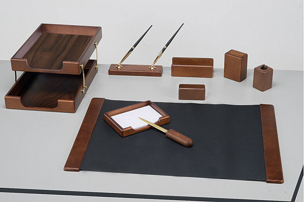 Набор настольный Bestar 9 предметов Орех 9280WDN-1