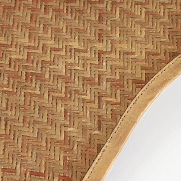 Крісло La Forma FLYNN Коричневе CC0352FN46-4