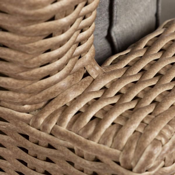 Крісло з ротанга La Forma Sumie S646F46-5