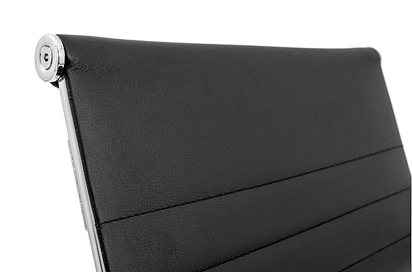 Крісло керівника Richman Балі ЛБ Чорний-8