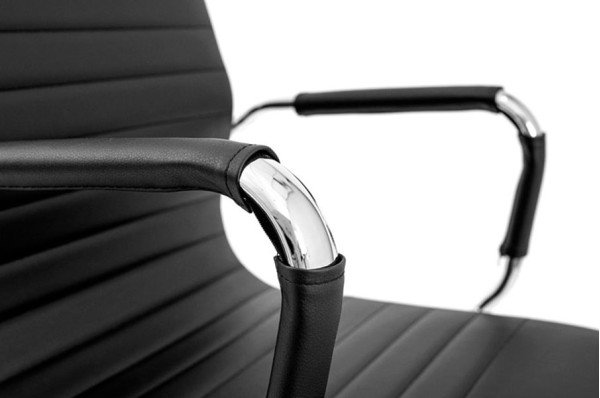 Крісло керівника Richman Балі Чорний-10