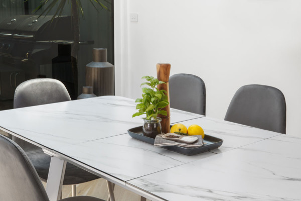 Раскладной обеденный cтол Vetro Mebel TM-171 Белый кварц-1